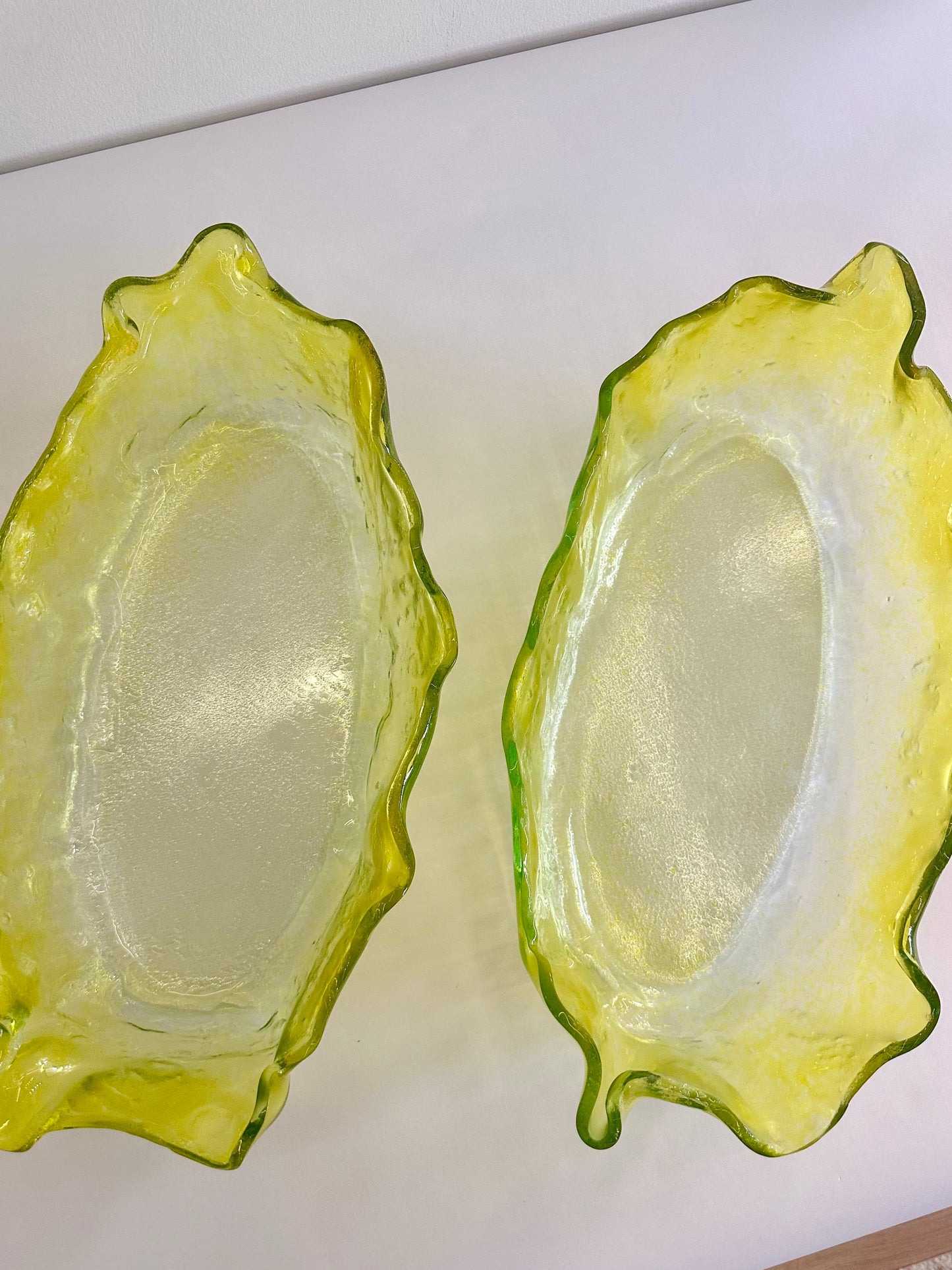 Oval Medium Yellow Jelly