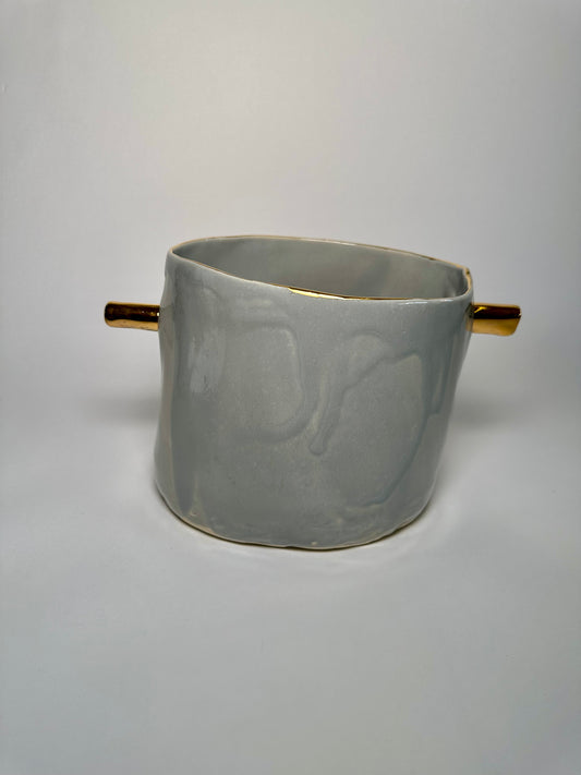 Grey ceramic deep bowl with gold handles
